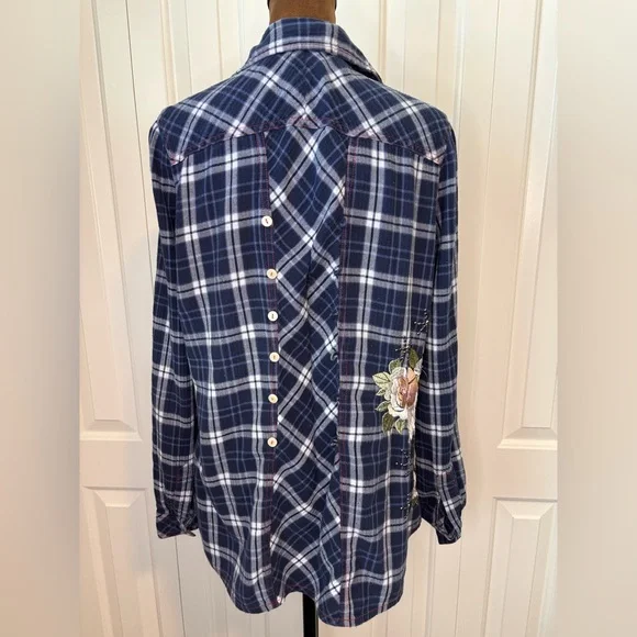 Johnny Was / 3J Workshop Embroidered Blue Ruffled Flannel Size Medium - Picture 6 of 14